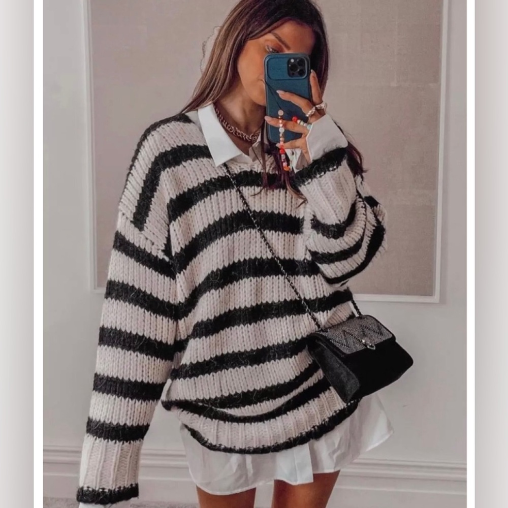 Zara black/ white stripes sweater
